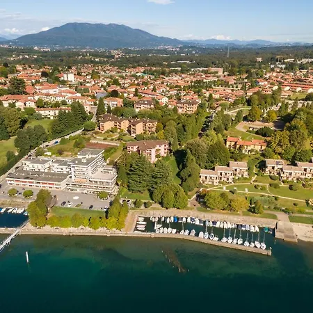 Apartment Residenza Ludovica By The