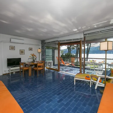 Apartment Residenza Ludovica By The